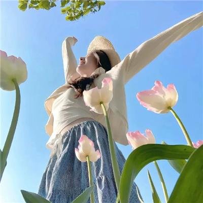 关于莉莉周的一切